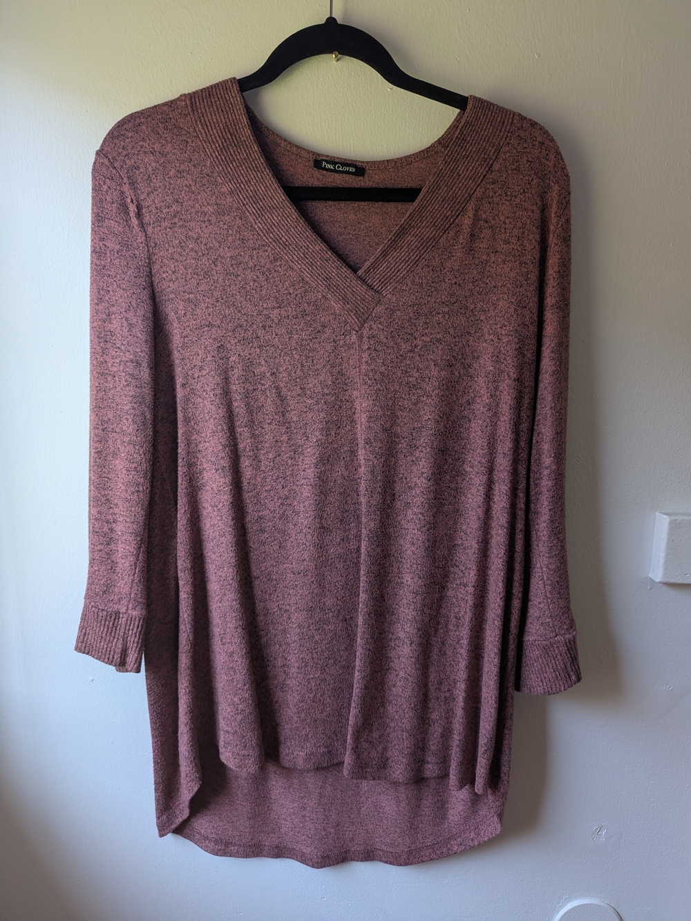 Pink Clover Mauve V-Neck Cozy Knit Top Size L
